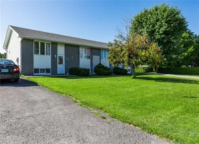 613 BUTTERFIELD Street, Alfred and Plantagenet, ON K0B 1A0