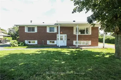 3351 BRUCE Street, South Stormont, ON K6K 1M7