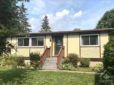22 LAZY NOL Court, Stittsville - Munster - Richmond, ON K2S 1T5