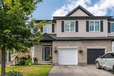 320 BUTTONBUSH Way, Blossom Park - Airport and Area, ON K1T 0G8