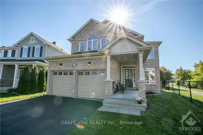 622 BARRACKS Way, Stittsville - Munster - Richmond, ON K2S 0L3