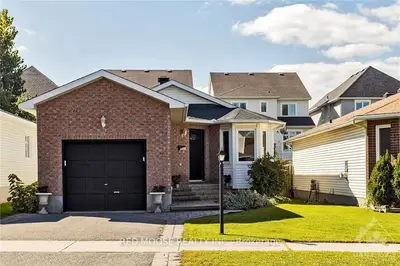 77 ALON Street, Stittsville - Munster - Richmond, ON K2S 1L2