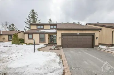 32 SPYGLASS Ridge, Stittsville - Munster - Richmond, ON K2S 1R6