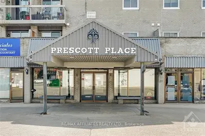235 WATER Street 303, Prescott, ON K0E 1T0