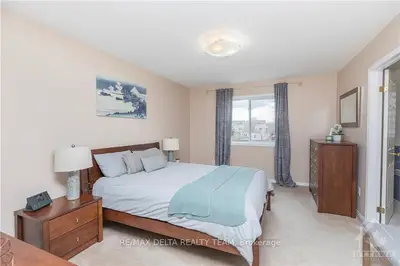 1082 BALLANTYNE Drive, Orleans - Cumberland and Area, ON K4A 4C7