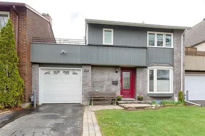 15 SAMPLE Road, Hunt Club - Windsor Park Village and Area, ON K1V 9T9