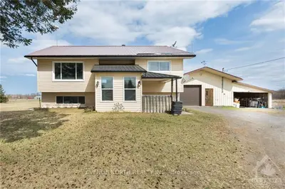 9530 RUSSELL Road, Orleans - Cumberland and Area, ON K4B 1J1