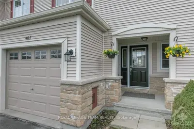 464 TEMPLEFORD Avenue, Kanata, ON K2M 0B8