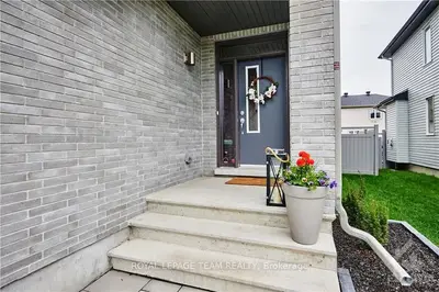 535 Dressage Avenue, Kanata, ON K2V 0C6