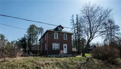 387 SELL Road, North Algona Wilberforce, ON K8A 6W4
