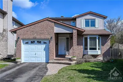 1853 SUMMERLANDS Crescent, Orleans - Cumberland and Area, ON K1E 2Y3
