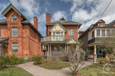 31 RUSSELL Avenue 3, Lower Town - Sandy Hill, ON K1N 7W9