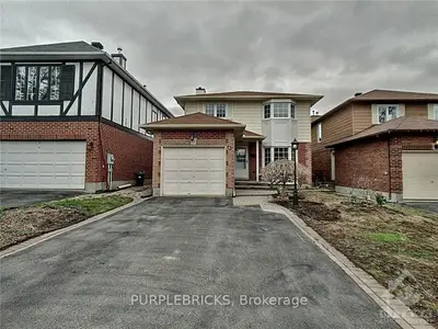 13 CASTLEFIELD Avenue, Stittsville - Munster - Richmond, ON K2S 1E4