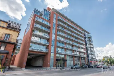 354 Gladstone Avenue 210, Ottawa Centre, ON K2P 0R4