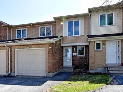 4 CASTLEBROOK Lane E, South of Baseline to Knoxdale, ON K2G 5E3