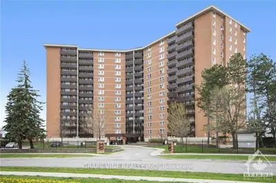 2000 JASMINE Street 307, Beacon Hill North - South and Area, ON K1J 8K4