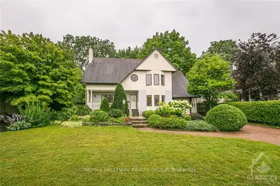 314 BILLINGS Avenue, Alta Vista and Area, ON K1H 5L2