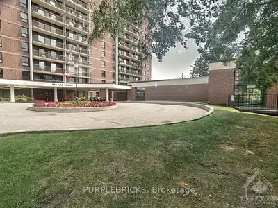 665 BATHGATE Drive 712, Overbrook - Castleheights and Area, ON K1K 3Y4