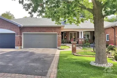 69 COULSON Court, Kanata, ON K2K 2X9