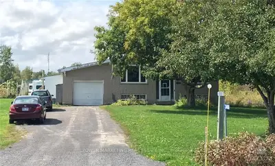 3468 TENTH LINE Road, Orleans - Cumberland and Area, ON K4B 1H8