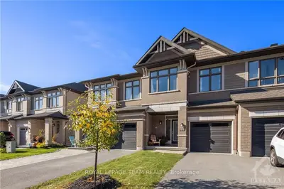 195 LARIMAR Circle, Blossom Park - Airport and Area, ON K1K 0B7