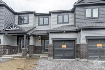 317 GRACKLE Street, Blossom Park - Airport and Area, ON K1X 0G8