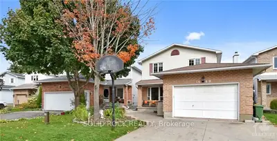1689 Champneuf Drive, Orleans - Convent Glen and Area, ON K1C 4V1
