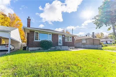 597 CECELIA Street, Pembroke, ON K8A 1T3