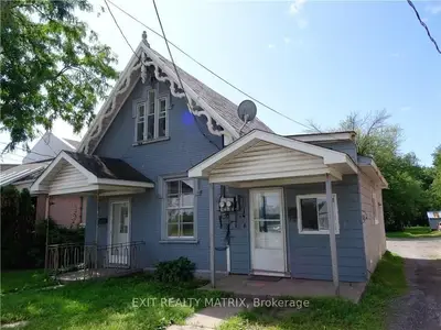 142-144 MAIN W Street, Hawkesbury, ON K6A 2H2