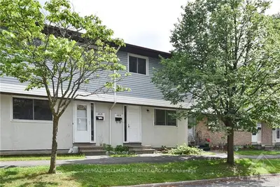 4818 HENDON Way S, Cyrville - Carson Grove - Pineview, ON K1J 8T1