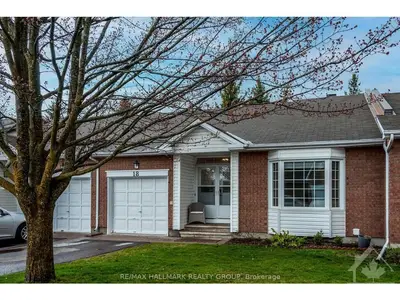 18 OYSTER BAY Court, Stittsville - Munster - Richmond, ON K2S 1H3