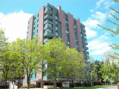 40 ARTHUR Street 902, West Centre Town, ON K1R 7T5