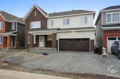 612 SANDILLON Place, Orleans - Convent Glen and Area, ON K1W 0N1