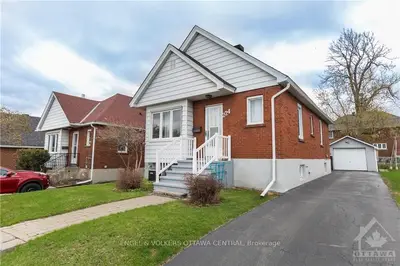 224 YOUNG Street, Dows Lake - Civic Hospital and Area, ON K1Y 3R1