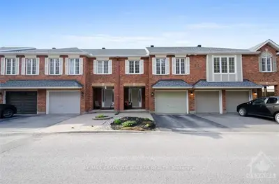 227 Gladeview, Blossom Park - Airport And Area, On K1t 4a7