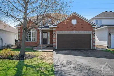 868 PARADISE Crescent, Orleans - Cumberland and Area, ON K4A 3S4