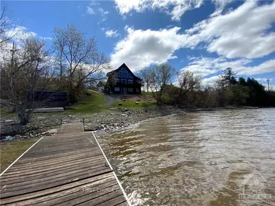 205 ROUTE 21 Road, Alfred and Plantagenet, ON K0B 1L0