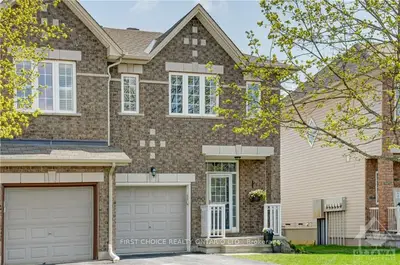 2090 MELETTE Crescent, Orleans - Cumberland and Area, ON K4A 4X2