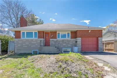 1356 RANDALL Avenue, Alta Vista and Area, ON K1H 7R3