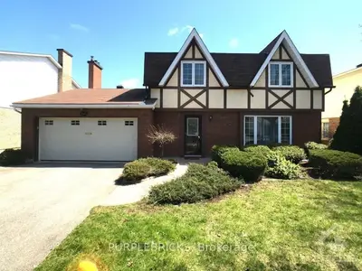 2452 WYNDALE Crescent, Alta Vista and Area, ON K1H 7A6