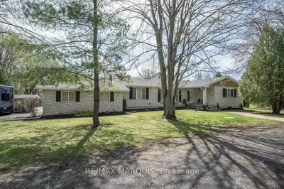 17832 ISLAND Road, South Stormont, ON K0C 1T0