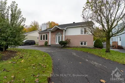 650 Berthiaume Street, Hawkesbury, ON K6A 3M1
