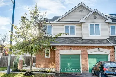 86 EMERALD POND, Blossom Park - Airport and Area, ON K1T 0C1