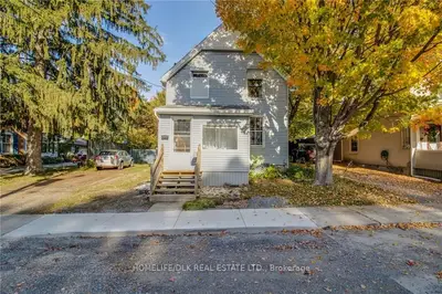 142 CHURCH Street, Brockville, ON K6V 3Z2