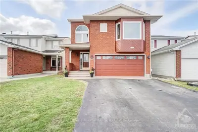 1485 YORK MILLS Drive, Orleans - Cumberland and Area, ON K4A 2N5