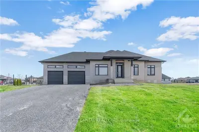 4050 PERENNIAL Way, Greely - Metcalfe - Osgoode - Vernon and Area, ON K4P 0E1