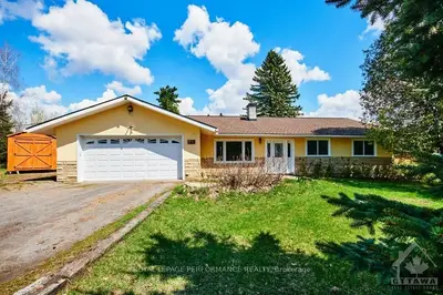 835 SOUTH GOWER Drive, North Grenville, ON K0G 1J0