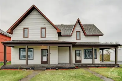 1016 NOTRE DAME Street, Russell, ON K0A 1W0