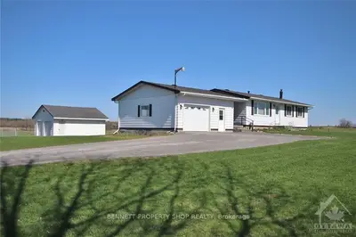 223 JAMES NAISMITH Way, Mississippi Mills, ON K0A 1A0