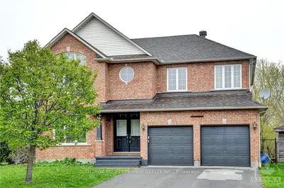 4193 WOLFE POINT Way, Blossom Park - Airport and Area, ON K1V 1P5